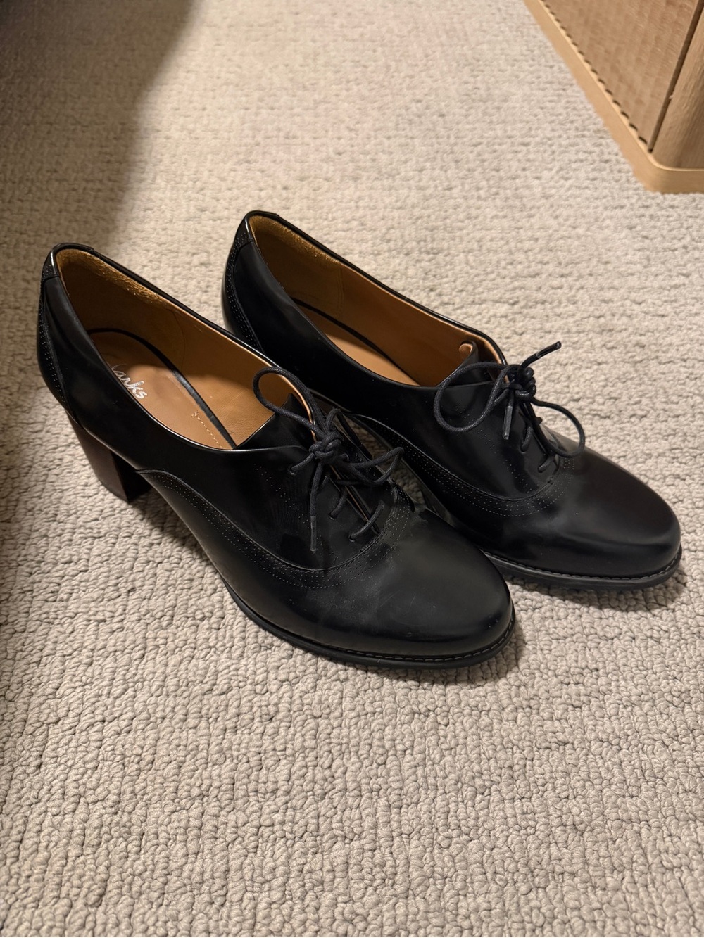 Clark Artisan Black Patent Lace-Up Block Heel Oxfords - Women